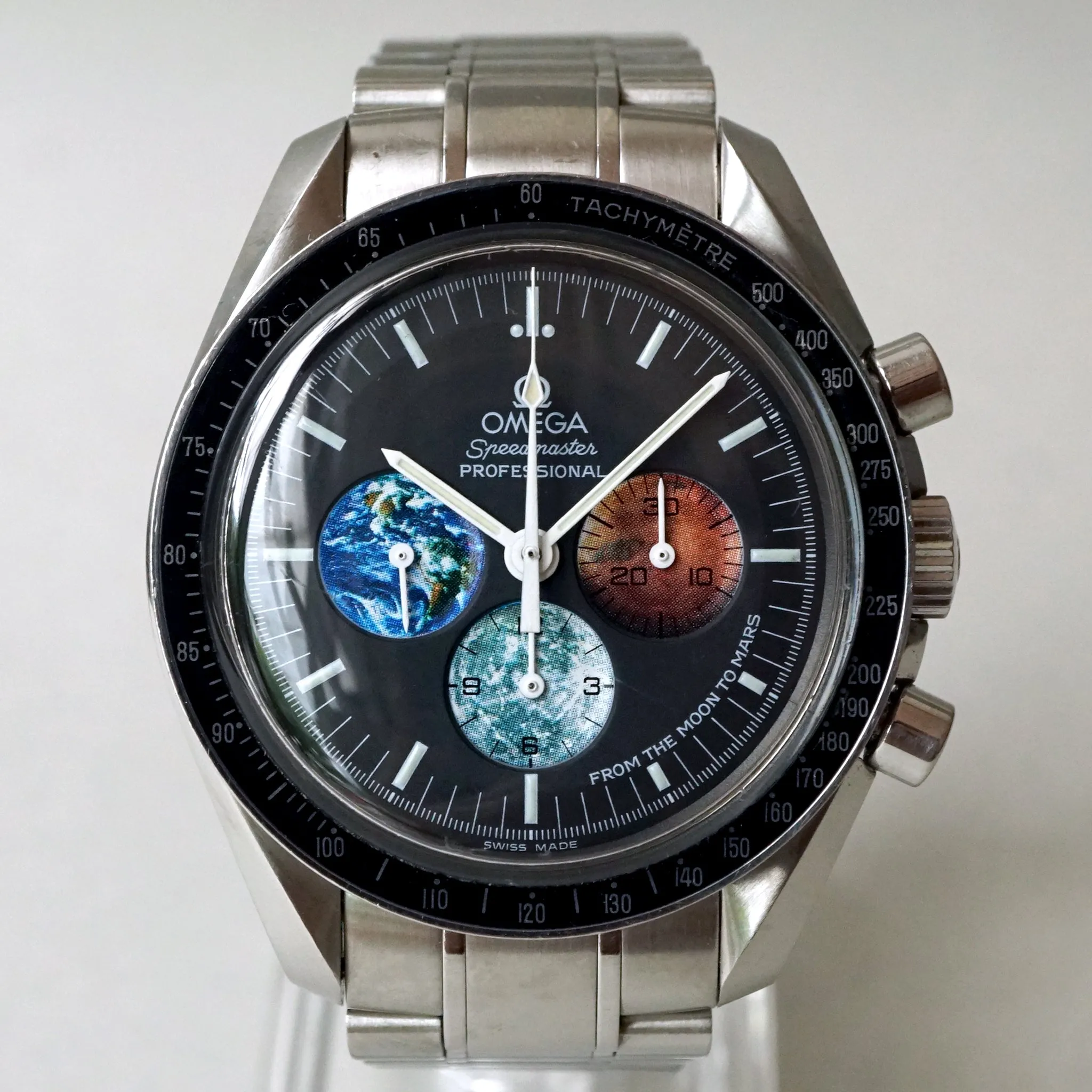 2004 OMEGA SPEEDMASTER PROFESSIONAL 3577.50 FROM THE MOON TO MARS