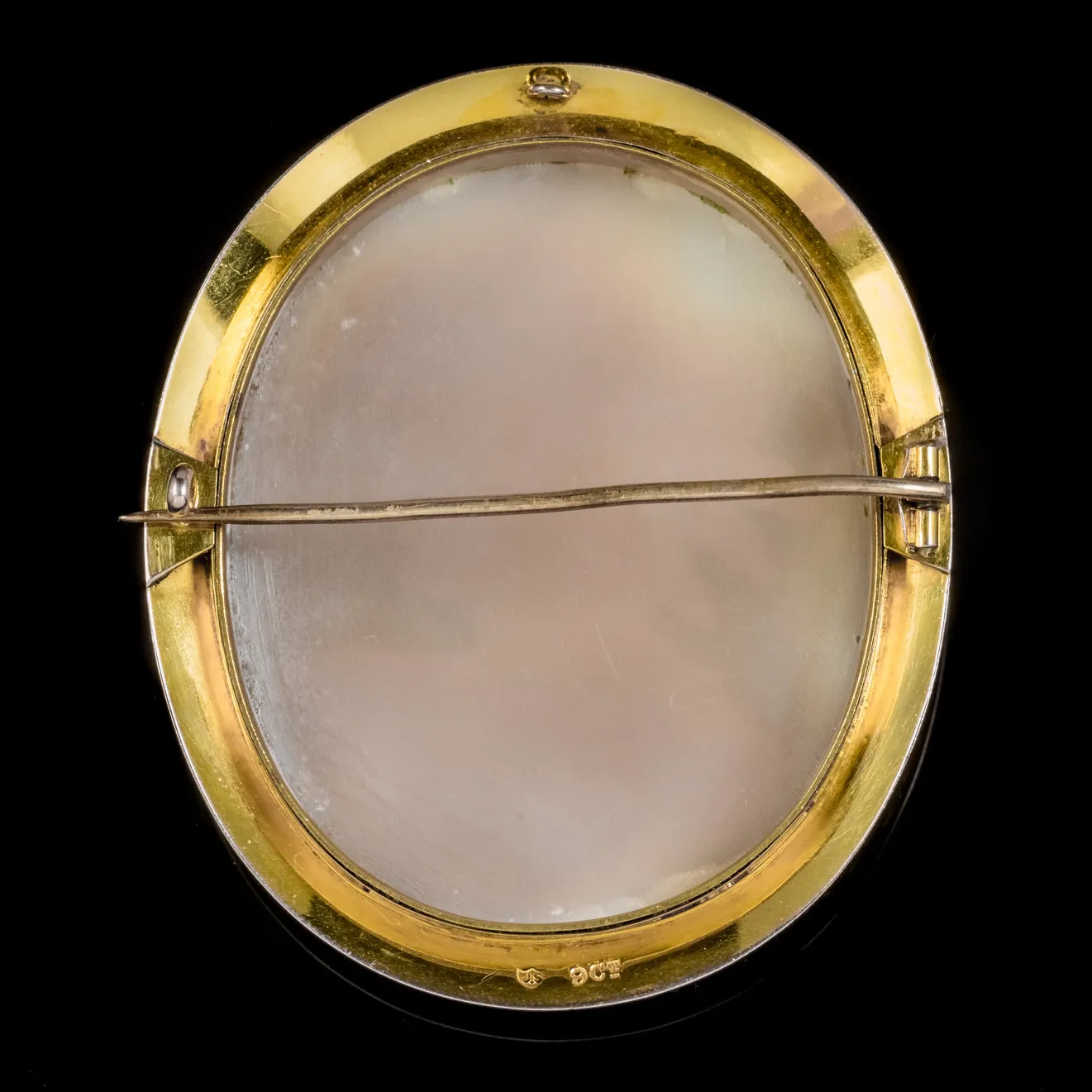Antique Victorian Cameo Brooch 9ct Gold Frame