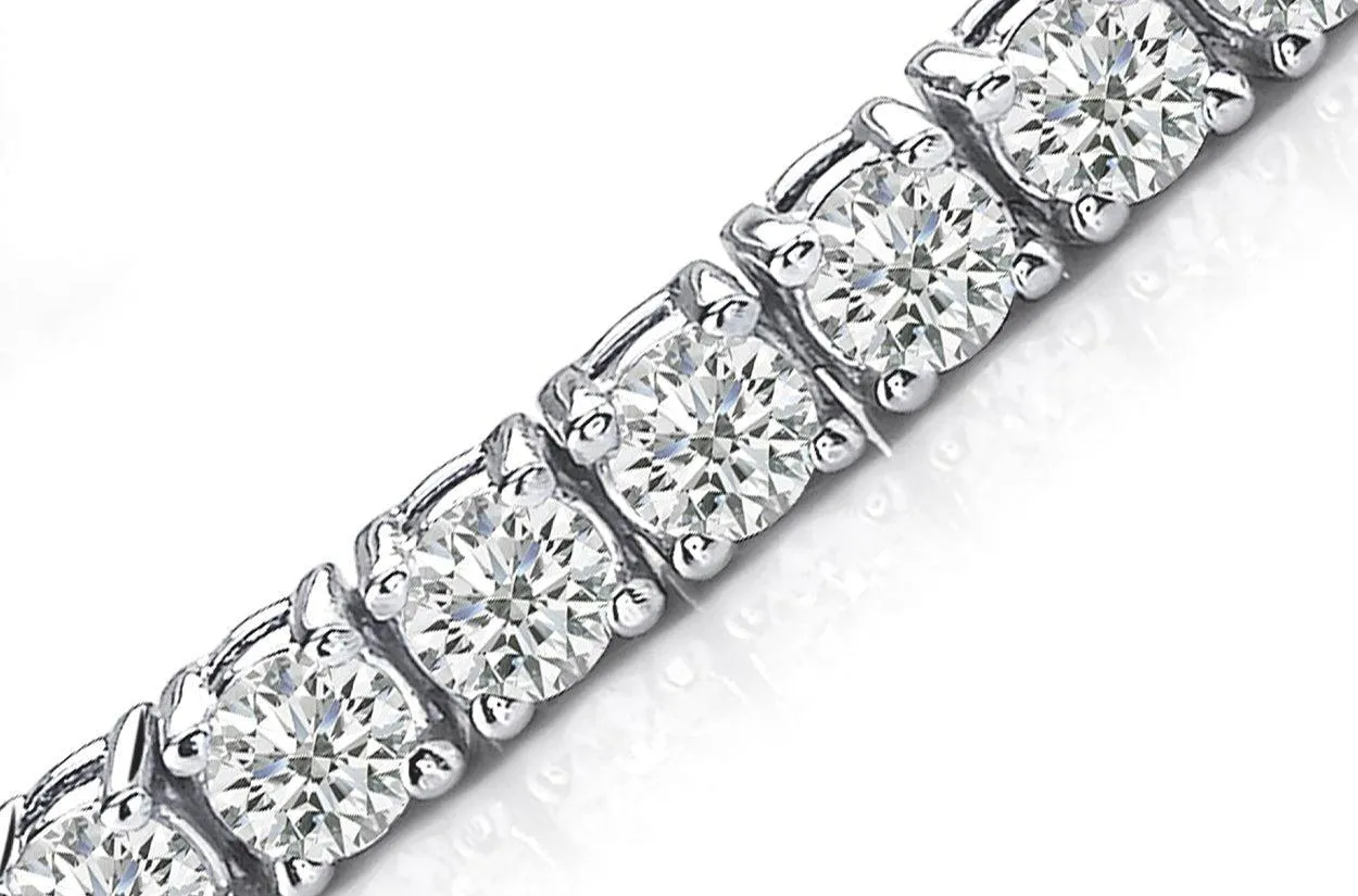 Bracelet 18kt White Gold Tennis with 54 Diamonds 5.67cts