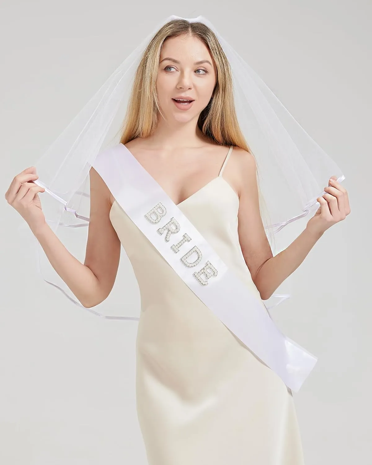 Bride To Be Sash and Bride Veil White for Bachelorette Party, Bach Party Favors Accessory
