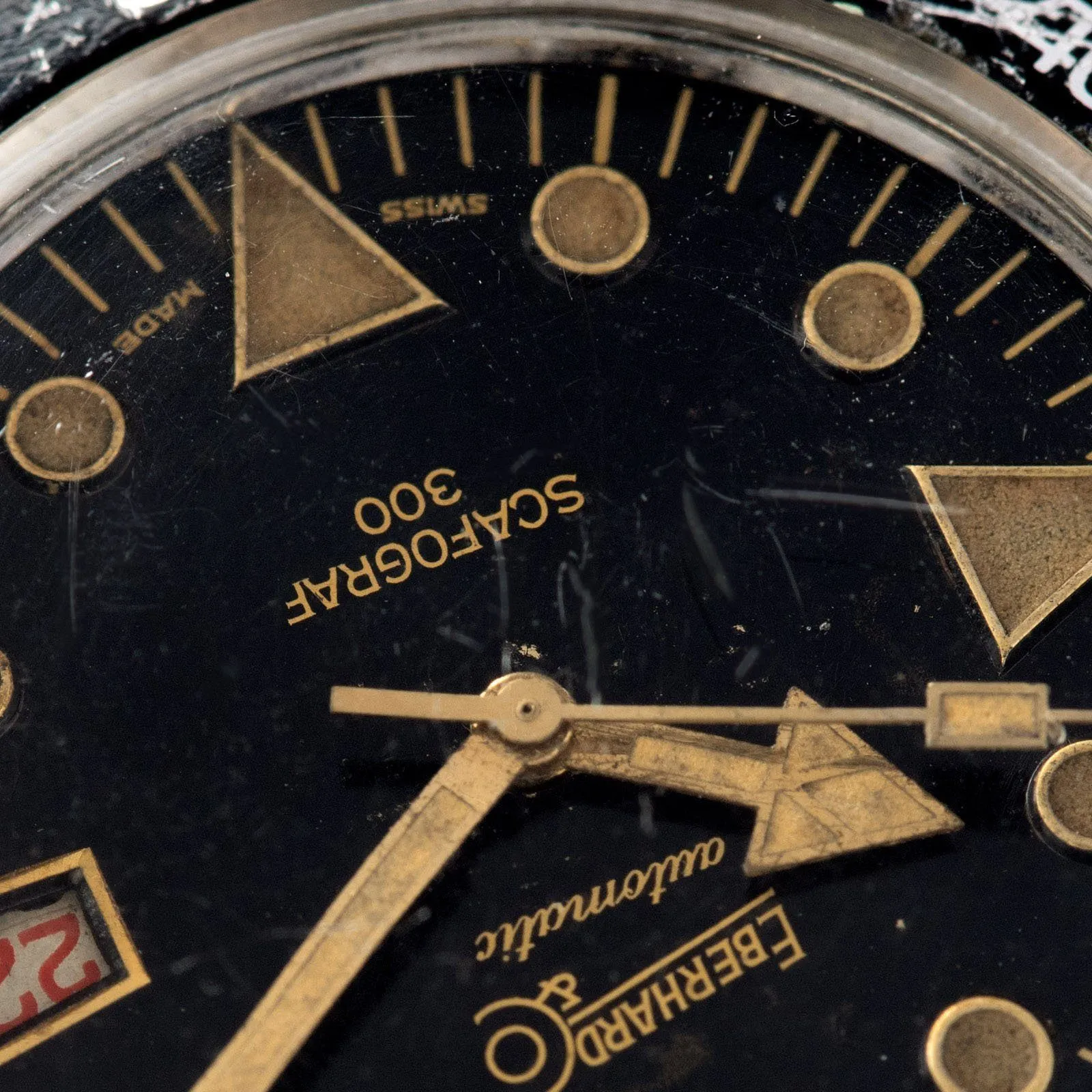 Eberhard Scafograf 300 Black Gilt Dial
