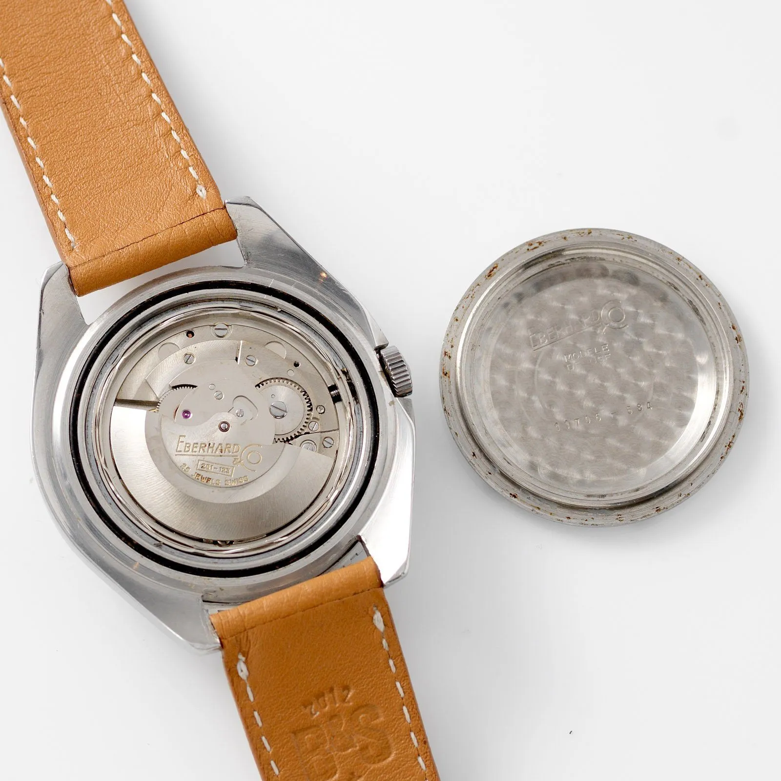 Eberhard Scafograf 300 Black Gilt Dial