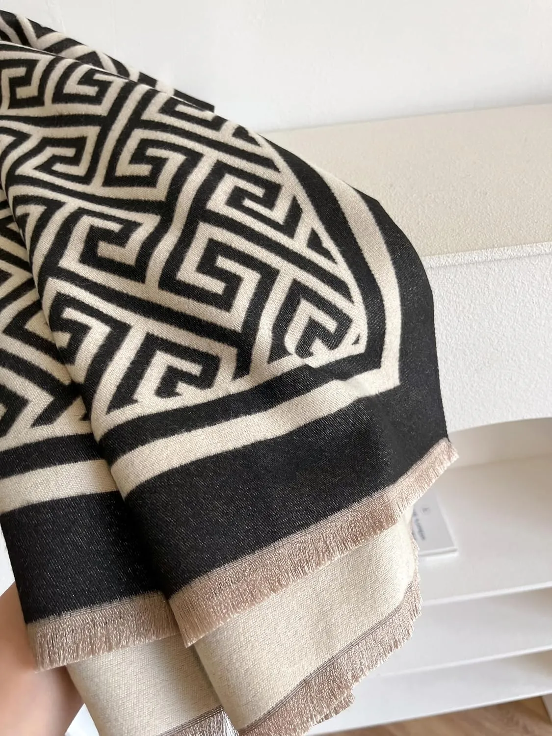 iCuviy Large Soft Scarves Pashmina Shawls & Wraps for Women Cashmere Feel Women's Scarves