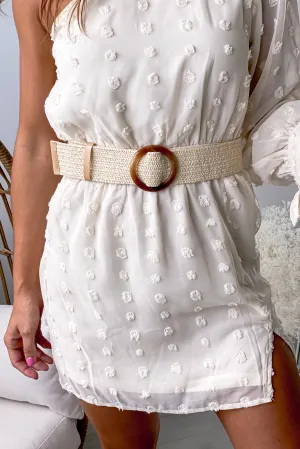 Ivory Woven Straw Belt with Brown Circle Bluckle