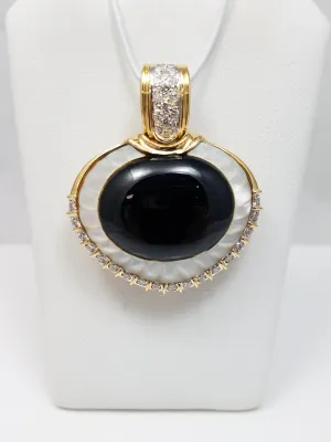 Vintage 18k Yellow Gold Natural Onyx Mother Of Pearl Diamond Pendant/Brooch